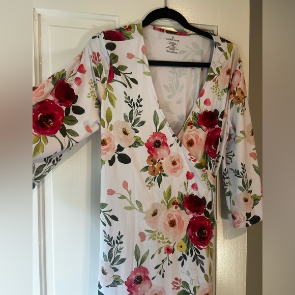 Caden Lane Robe - Picture 2 of 5